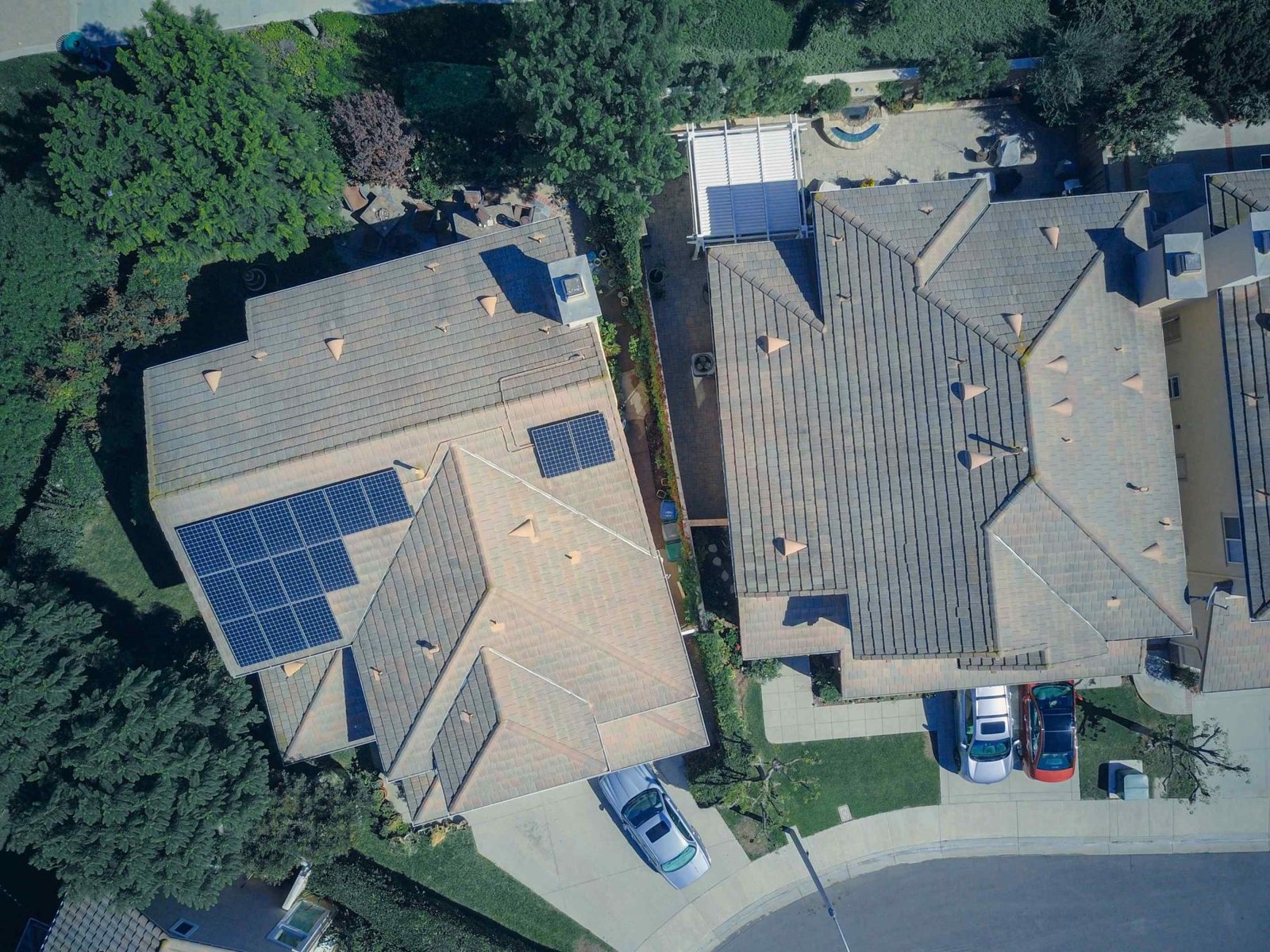 How to Choose the Right Roof-Mount Solar System