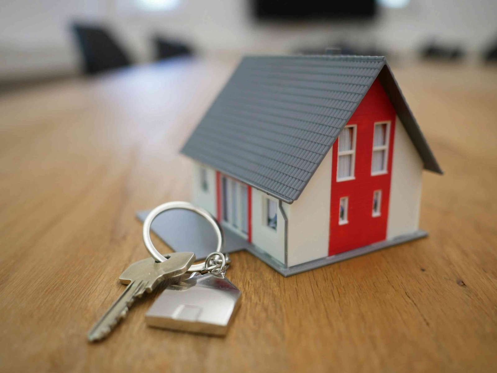5 Insider Tips on How to Prepare to Buy Your First Home