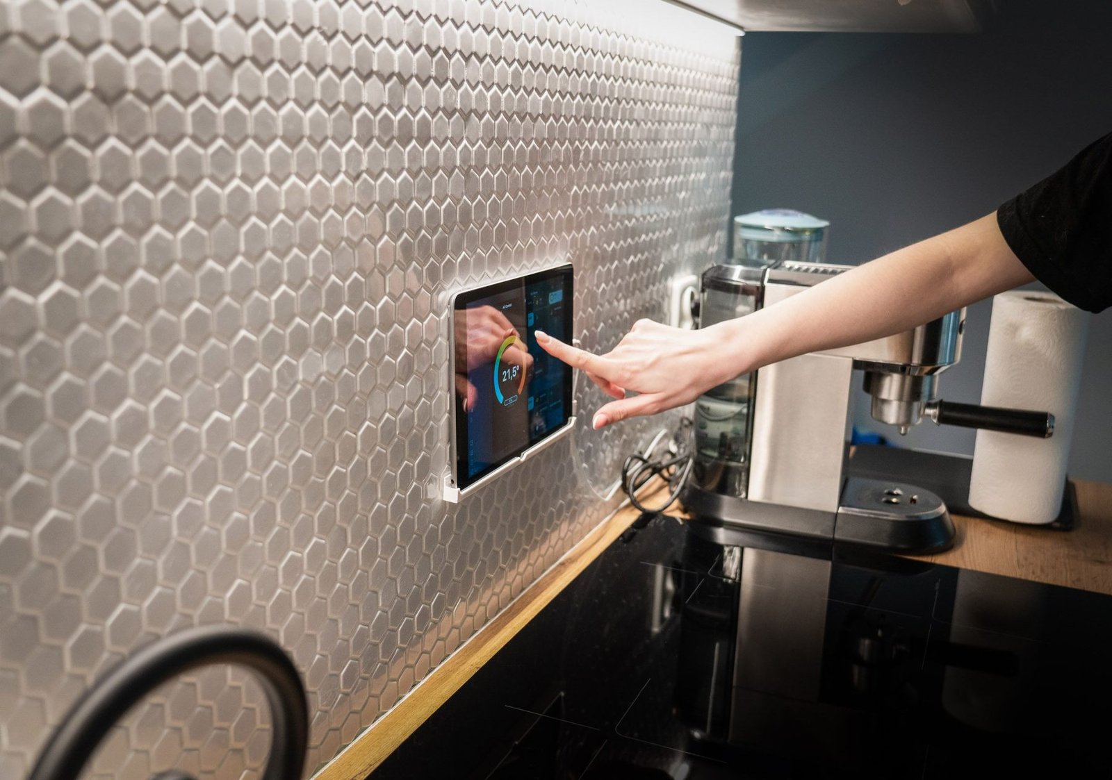 5 Smart Home Technology Items your Home Needs for 2026